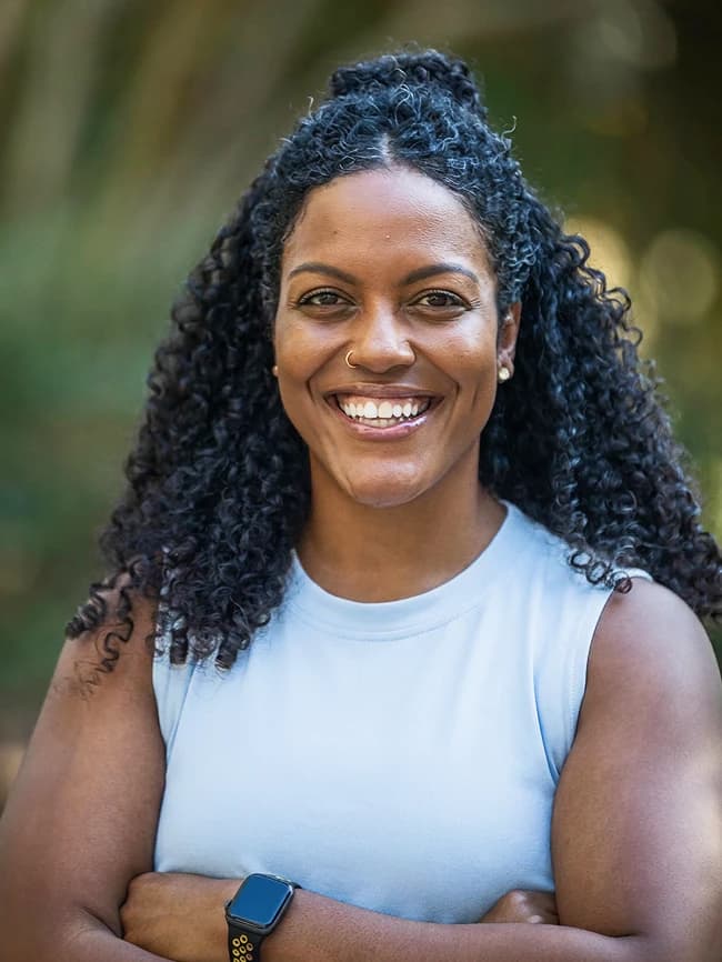 Rina Thomas